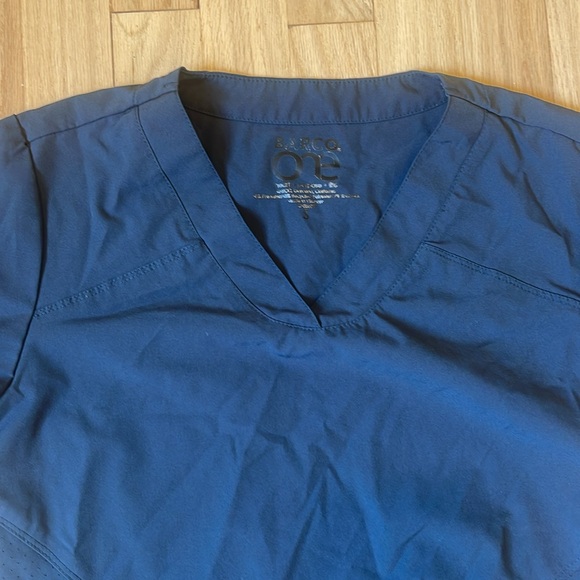 Barco women scrubs Navy Blue Women's Top size S - Picture 2 of 4